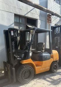 Chariot élévateur diesel d'occasion de 3 tonnes T-O-Y-O-T-A 7fd30, chariot élévateur japonais, transpalette d'entrepôt, longueur de la fourche 1220 mm, fourche 125 mm - Product Image 3