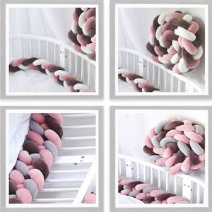 Barrière <span class=keywords><strong>de</strong></span> <span class=keywords><strong>lit</strong></span> tressée pour tout-petits, coussin <span class=keywords><strong>de</strong></span> protection pour berceau, oreiller noué en peluche douce, décoration <span class=keywords><strong>de</strong></span> chambre d'enfant, barrière <span class=keywords><strong>de</strong></span> sécurité pour nourrissons et nouveau-nés, blanc - Product Image 2