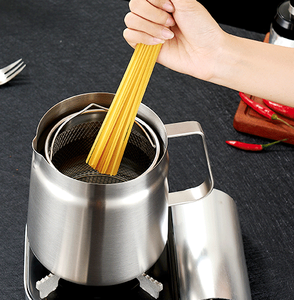 Pot <span class=keywords><strong>de</strong></span> <span class=keywords><strong>friteuse</strong></span> en acier inoxydable avec <span class=keywords><strong>panier</strong></span> et passoire Récipient <span class=keywords><strong>de</strong></span> graisse <span class=keywords><strong>de</strong></span> bacon <span class=keywords><strong>de</strong></span> grande capacité pour la cuisine, la friture, la cuisine, le camping - Product Image 5