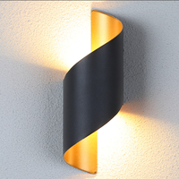 Applique murale LED moderne Décoration simple Applique murale extérieure en aluminium IP65 Étanche Chevet Forme cylindrique