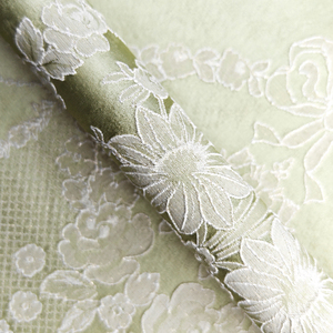 Tela <span class=keywords><strong>de</strong></span> cortina opaca Jacquard bordada europea <span class=keywords><strong>de</strong></span> poliéster 100% <span class=keywords><strong>de</strong></span> alta calidad con tapicerí<span class=keywords><strong>a</strong></span> <span class=keywords><strong>de</strong></span> habitación <span class=keywords><strong>de</strong></span> lujo satinada <span class=keywords><strong>de</strong></span> <span class=keywords><strong>dos</strong></span> capas - Product Image 4