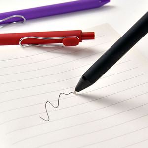 Juego de Bolígrafos de Gel Deportivos con Logotipo Personalizado de Alta Calidad, con Ancho de Escritura de 0.5 mm, Tintas Negra, Roja y Azul, para Eventos Promocionales, Venta al Por Mayor - Product Image 3