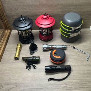 ไฟฉายตั้งแคมป์ Imaiwill MG 1322 สำหรับใช้งานกลางแจ้ง ชาร์จไฟได้ วัสดุ PVC ทนทาน พกพาสะดวก ใช้กับม้าได้ หลายฟังก์ชั่น ใช้กับเต็นท์ โปรโมชั่นสำหรับกีฬา - Product Image 1