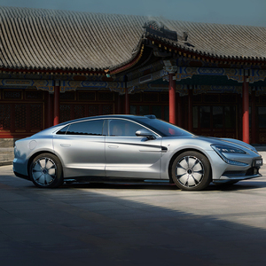 2024 Yangwang U7 nuove auto al mondo con le più alte valutazioni di sicurezza berline elettriche Pure - Product Image 3
