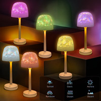 Lampe de table LED rotative à 16 couleurs dynamiques, alimentée par piles, projecteur pour chambre d'enfant, veilleuse d'ambiance pour la maison