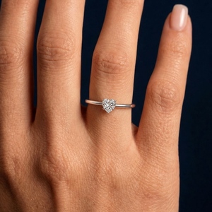 Anillos de Plata de Ley 925 con Baño de Rodio y Piedra de Moissanita en Forma de Corazón de 6 mm y 0.8 ct, D VVS1, de Dylam Fine Fashion Jewellery para Mujer - Product Image 4