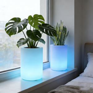 Vaso da Fiori Moderno Contemporaneo Impermeabile Luminoso con Luce LED, Piccolo Vaso da Giardino Durevole per Casa, Placcato e Rivestito, da Tavolo o da Terra - Product Image 3