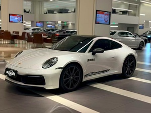 Porsche 911 Carrera 3.0T <span class=keywords><strong>Twin</strong></span>-Turbo Automático <span class=keywords><strong>2023</strong></span> Usado, Volante a la Izquierda, Gasolina, Coupé, Ruedas R20, Interior Oscuro, Cámara Trasera 360 - Product Image 2
