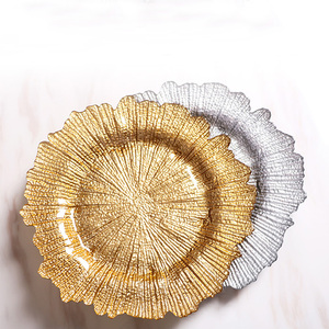 Assiettes de chargeur en plastique de luxe, vente en gros, décoration de mariage, assiette à dîner, chargement - Product Image 1