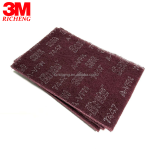 Alternative aux brosses à fils, <span class=keywords><strong>papier</strong></span> <span class=keywords><strong>de</strong></span> <span class=keywords><strong>verre</strong></span> et autres produits non tissés <span class=keywords><strong>de</strong></span> qualité supérieure, idéal pour le nettoyage <span class=keywords><strong>ou</strong></span> la finition, adapté à la <span class=keywords><strong>laine</strong></span> en <span class=keywords><strong>acier</strong></span>, dimensions 7447x3M - Product Image 3