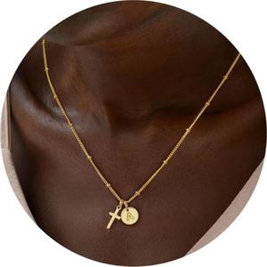 Collar con Colgante de Cruz al por Mayor, Collar Personalizado con Letra Dorada, Collar de Cruz Chapado en Oro de 18K para Mujer - Product Image 1