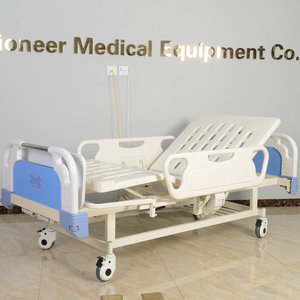 Cama de enfermería manual Yonghui YH-S28 de doble manivela con barandillas para ancianos y pacientes paralizados - Product Image 2