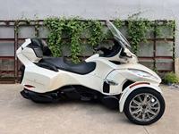 Trike Can-Am Spyder RT Limited d'occasion, moteur Rotax 1330cc, faible kilométrage, sièges chauffants et CarPlay (véhicule de tourisme haut de gamme à 3 roues)