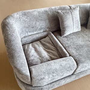 Luxury Modern <strong>Crushed</strong> <strong>Velvet</strong> Pet <strong>Sofa</strong> with Integrated Dog Bed Niche Grey Plush Cat Couch for Large Pets - Product Image 4