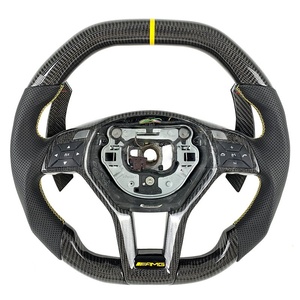 Volant de direction en fibre de carbone véritable au <span class=keywords><strong>prix</strong></span> d'usine pour <span class=keywords><strong>Mercedes</strong></span> Benz <span class=keywords><strong>AMG</strong></span> <span class=keywords><strong>A45</strong></span> W204 W212 W218 W116 C a GLC CLS - Product Image 4