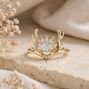 Anello con Corna di Renna per Donne, Gioiello da Dito alla Moda in Stile Europeo e Americano - Product Image 1