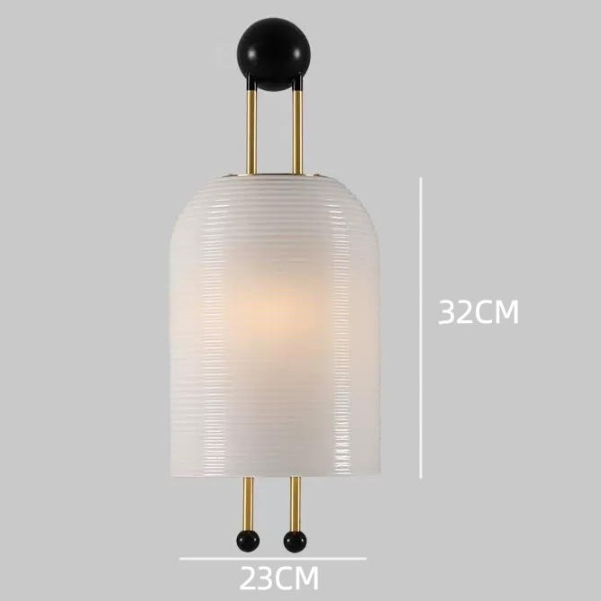 Luce da parete di colore bianco