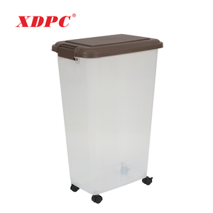 Caixa de Armazenamento de Ração para Animais de Estimação de Plástico 10L/25L/35L com Rodas, Recipiente Hermético para Alimentos - Product Image 1