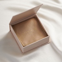 Boîte à bijoux en carton personnalisée PandaSew et pochette en velours pour bijoux avec logo imprimé