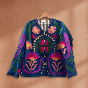 Style De Maison Manteau d'hiver réversible en velours brodé pour femme grande taille, décontracté, à boutons floraux sur le devant, avec rembourrage en coton - Product Image 3