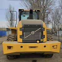 Cargadora de Ruedas Volvo L105 Usada de Alto Rendimiento, 5 Toneladas, Motor Kawasaki en Excelentes Condiciones, en Venta