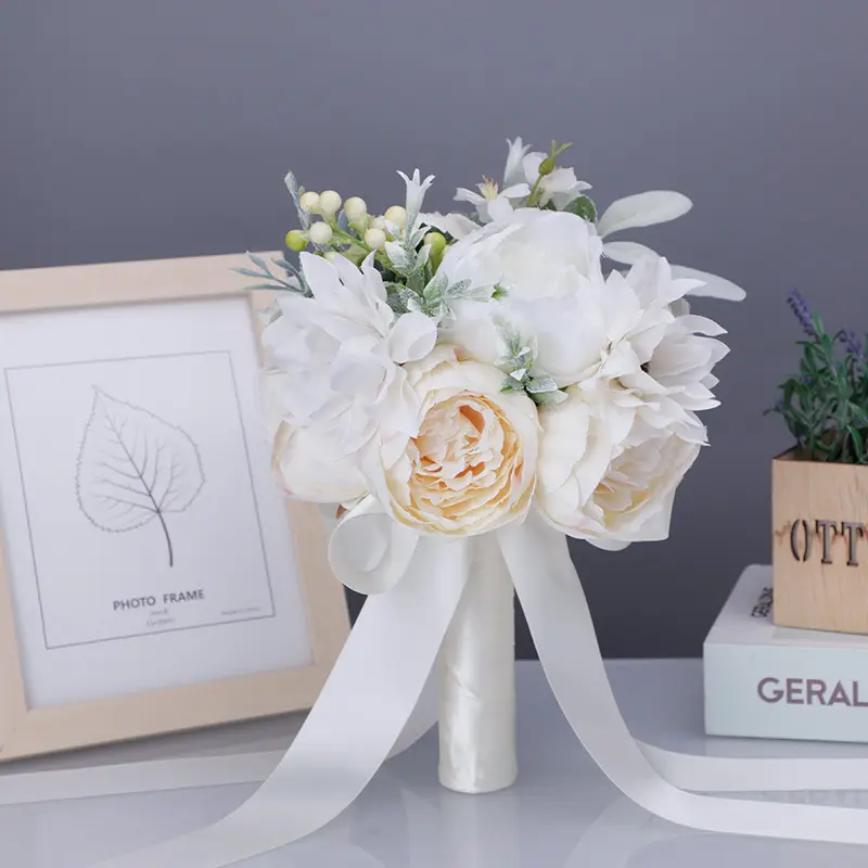 Großhandel neu künstlicher Seidenstoff gemischte weiße Blumen Hochzeit Braut Brautjungfer Gruppe hält Blumenstrauß