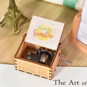 2 Design a manovella <span class=keywords><strong>in</strong></span> legno di gesus Love <span class=keywords><strong>Me</strong></span> Custom Song carillon inciso Laser Mini cartone animato musica scatola regalo di compleanno - Product Image 5