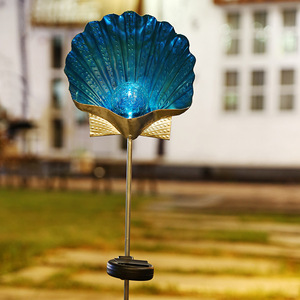 โคมไฟ LED สีฟ้าอ่อนประดับสวนกลางแจ้ง รุ่น Solar Shell Pearl กันน้ำ พร้อมเสาปัก - Product Image 1