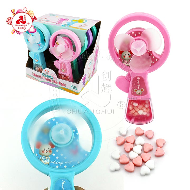Летняя игрушка портативный пальмовый мини ручной вентилятор игрушка с прессованными конфетами
