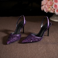 Sandales à talons hauts tendance sexy pour femmes, modèle 2026 OEM ODM, avec talon aiguille violet à sequins, empeigne en maille et fermeture à boucle
