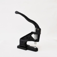 Machine à poinçonner manuelle à œillets avec pompe, haute efficacité 30-50 pièces/min