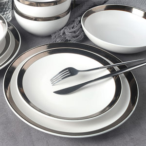 Assiettes plates en <span class=keywords><strong>porcelaine</strong></span> nordique en céramique blanche old rim pour restaurant <span class=keywords><strong>de</strong></span> mariage - Product Image 3