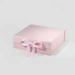 Kemasan kotak hadiah pengiring pengantin magnetik lipat merah muda mewah mudah grosir dengan pita