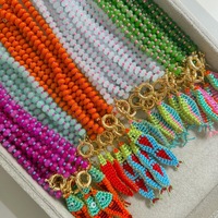Collier Bohème en Perles de Rocaille Fait Main, Tressé, Multicolore, avec Breloque en Résine, Empilable, Tendance pour Femme