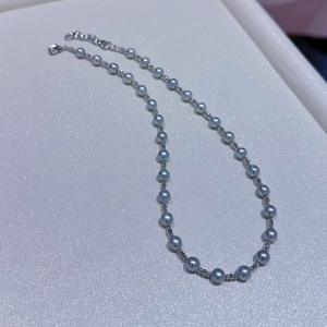 Collier de perles naturelles multicouches noires de 4-5 mm, style européen et américain, polyvalent pour toutes les occasions - Product Image 1