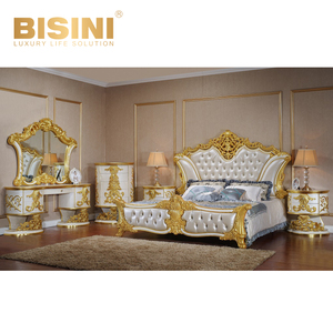 <span class=keywords><strong>Table</strong></span> <span class=keywords><strong>à</strong></span> <span class=keywords><strong>manger</strong></span> antique européenne en bois massif avec feuilles d'or pour 8 personnes, avec chaises, pieds sculptés <span class=keywords><strong>à</strong></span> la main, finition chêne, laque écologique - Product Image 4