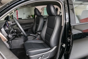 브랜드 뉴 그레이트 월 캐논 2.0T 터보 디젤 MT 4WD 가죽 시트 유로 VI R20 대형 더블 롱 박스 다크 픽업 트럭 - Product Image 4