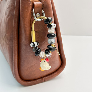 Breloque de sac perlée style dessin animé, porte-clés pendentif animal - Product Image 6