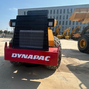 Rouleaux compresseurs Dynapac CA25 CA301 de 13 tonnes fabriqués en Suède, Dynapac CA251 / CA30 / CA25 d'occasion - Product Image 2