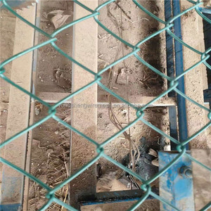 Bán buôn nhúng nóng mạ kẽm Cyclone dây lưới 8 ft Chuỗi liên kết hàng rào CuộN PVC tráng Chuỗi liên kết hàng rào - Product Image 3