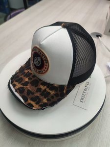 Gorra de béisbol Sweet Pants Home Run Trucker, estilo vintage, de lona desgastada, con visera a cuadros, ajustable y transpirable - Product Image 4