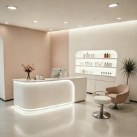 Magasins de cosmétiques, salons de manucure, instituts de beauté, magasins de vêtements, bureaux d'accueil d'entreprise, petits bars, caisses enregistreuses laquées marbrées