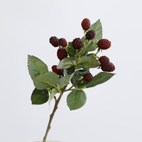 Spray de Frambuesas Artificiales Rojas de Alta Calidad de 35 cm para Decoración de Eventos