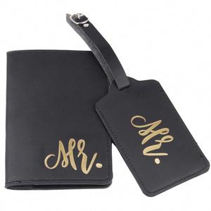 Set de Funda para Pasaporte y Etiqueta de Equipaje de Cuero PU Estilo Ejecutivo para Hombre y Mujer, con Bloqueo RFID, Porta Tarjetas de Crédito y Patrón de Letras con Logotipo Personalizado - Product Image 3