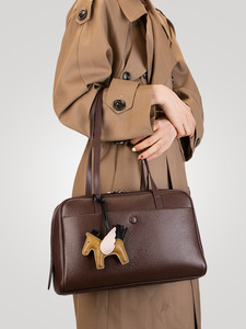 Sac fourre-tout vintage pour femme en <span class=keywords><strong>cuir</strong></span> de vachette véritable avec double fermeture éclair, design portable et doublure en polyester - Product Image 4