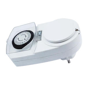 Minuterie mécanique 24 heures avec prise, couleur blanche ; idéale pour programmer les appareils électriques et gérer la consommation - Product Image 3