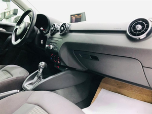 Vendita all'ingrosso da Boutique di moda usato 2015-2024 <span class=keywords><strong>Audi</strong></span> <span class=keywords><strong>A1</strong></span> 30 TFSI <span class=keywords><strong>Sportback</strong></span> sedile in tessuto Turbo - Product Image 3