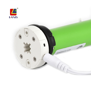 易于安装的交流输入电动管状卷帘电机（带插头） - Product Image 1