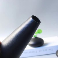 Vases en céramique de fleur noire mate faits à la main pour la décoration de la maison