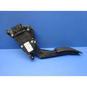 Pédale d'accélérateur automatique R&C TPS 8200386506D pour DACIA SANDERO LAUREATE 2008 - Product Image 4
